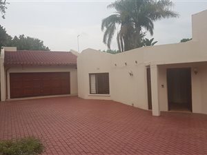5 Bedroom House in Gallo Manor
