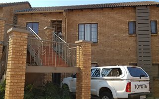 2 Bedroom Apartment in Olympus