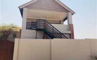 1 Bedroom Townhouse in Olympus