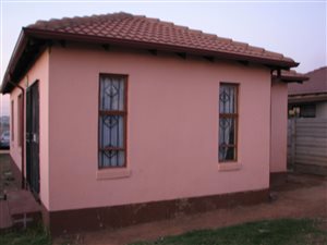 3 Bed House in Goudrand