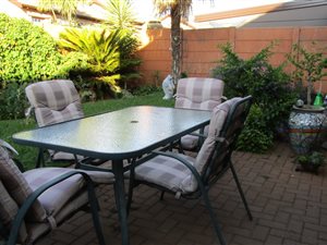 3 Bed Townhouse in Allens Nek