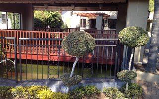 350 m² Office Space in Parktown North