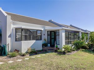3 Bed House in Bizweni
