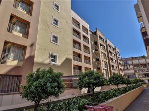 1 Bed Apartment in Umhlanga Ridge New Town Centre