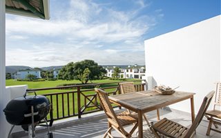 2 Bedroom Apartment in Keurbooms River