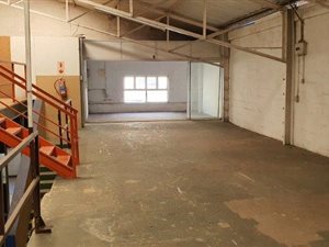527 m² Commercial space in Windermere