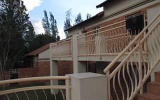 2 Bedroom House in Eco Park
