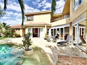 4 Bed House in Sunset Beach
