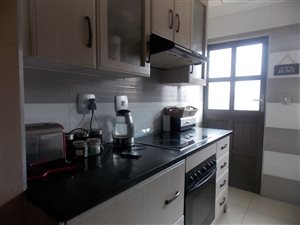 4 Bed House in Dobsonville