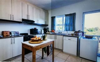 2 Bedroom Apartment in Hatton Estate