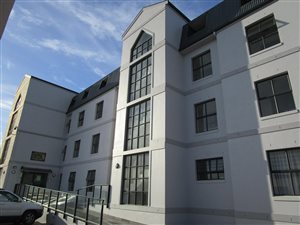 4 Bed Apartment in Westcliff