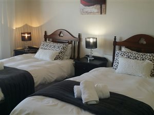 1 Bedroom Apartment in Klein Brak River