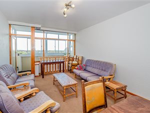 2 Bed Apartment in Kenilworth