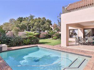 4 Bed Cluster in Fourways