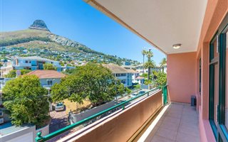 1 Bedroom Apartment in Sea Point