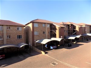 2 Bed Flat in Erand Gardens