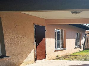 3 Bedroom House in Minnebron