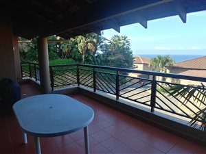 3 Bed Apartment in Umdloti Beach