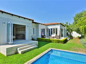 3 Bed House in Maroeladal