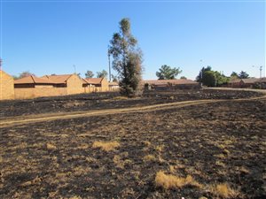 2220 m² Land available in New State Area
