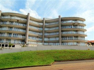 3 Bed Apartment in Scottburgh Central