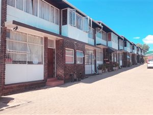 3 Bedroom Apartment in Lynnwood Ridge