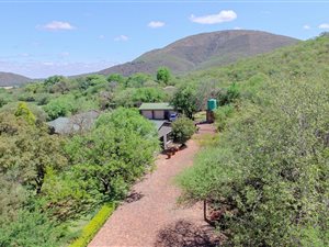 10 ha Farm in Brits