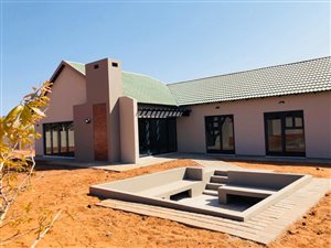 1000 ha Land available in Wigwam