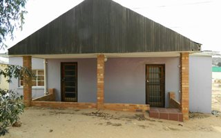 120 m² Office Space in Springbok