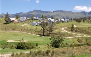 761 m² Land available in East London Central