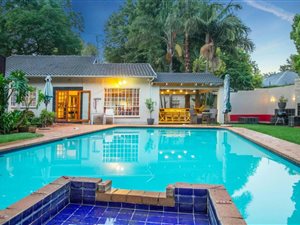 4 Bed House in Orchards