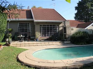 3 Bed House in Sonneglans