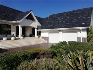 5 Bed House in Rylands