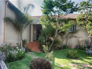 3 Bedroom Simplex in Noordhang