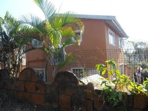 3 Bed House in Shallcross