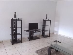 1 Bed Garden Cottage in Casseldale
