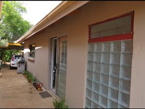 1 Bed Garden Cottage in Discovery