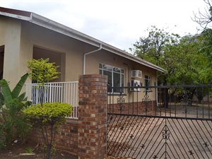 4 Bedroom House in Phalaborwa