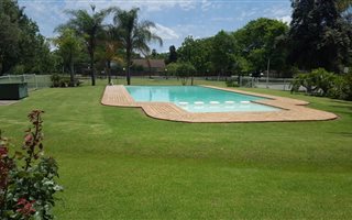 2 Bedroom Apartment in Queenswood