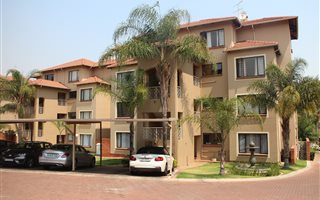 2 Bedroom Apartment in Sunninghill