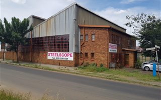 1000 m² Industrial space in Primrose