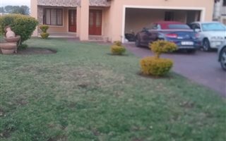 4 Bedroom House in Hesteapark