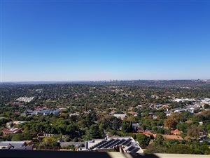 Bachelor apartment in Northcliff