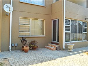2 Bed Townhouse in Alberante