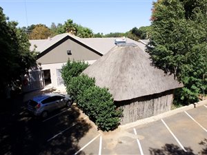 15 Bed House in Beyers Park