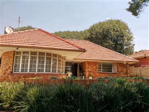 3 Bed House in Cyrildene