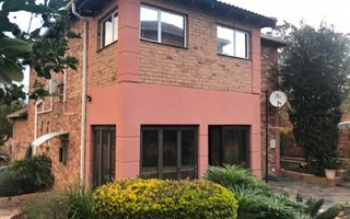 3 Bedroom Townhouse in Olivedale