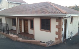 3 Bedroom Garden Cottage in Umhlatuzana