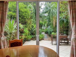 3 Bed Apartment in Sandown