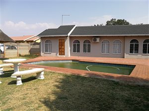 5 Bed House in Brakpan North
